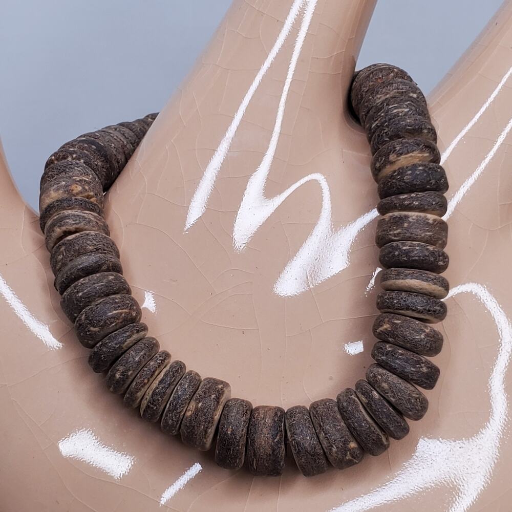 Vintage Natural Coconut Shell Bracelet Beaded Stretchy
